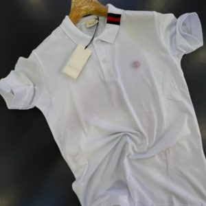 Marka yakalı tshirt